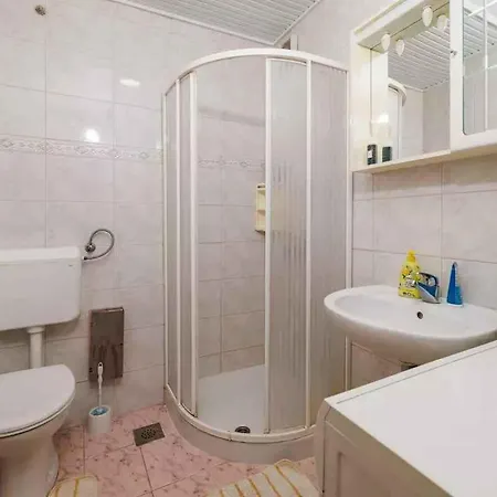 Appartement In 51468 *