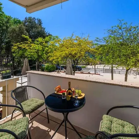 In 51468 茨里克韦尼察